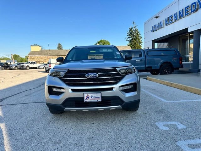 Certified 2021 Ford Explorer XLT w/ Equipment Group 202A AWD/4WD image 4