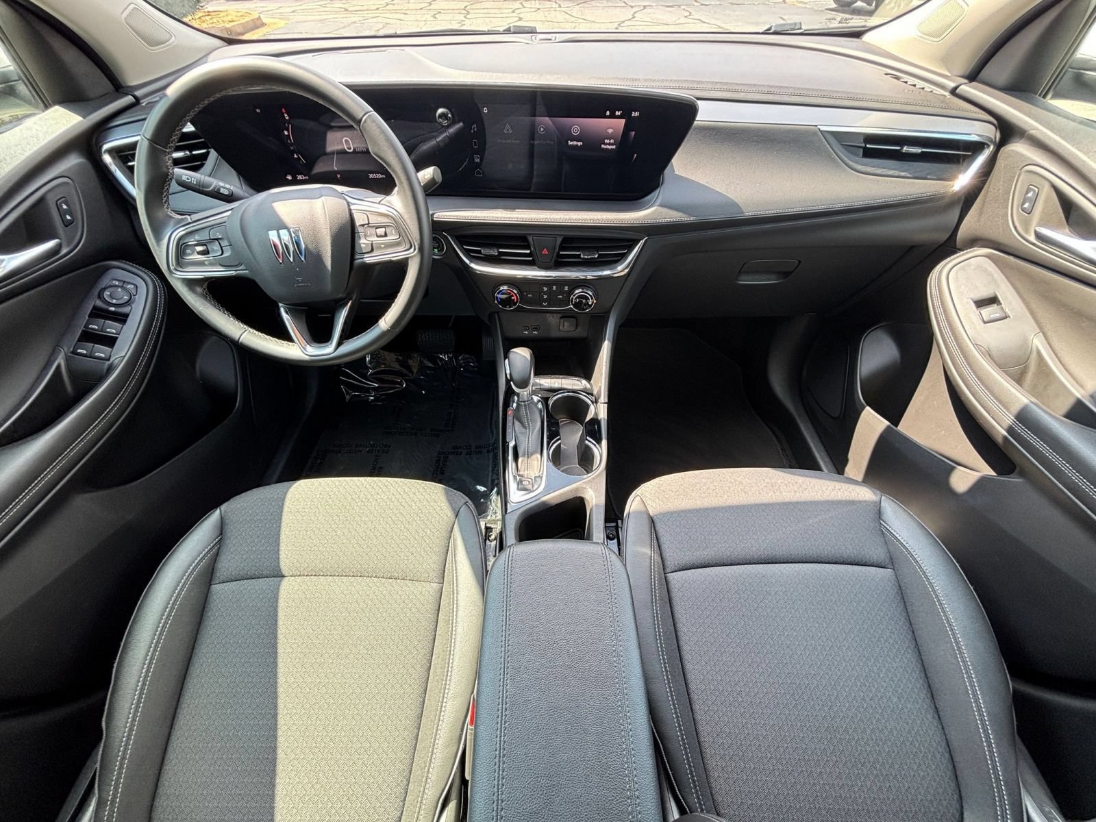 Used 2025 Buick Encore GX Preferred FWD image 32