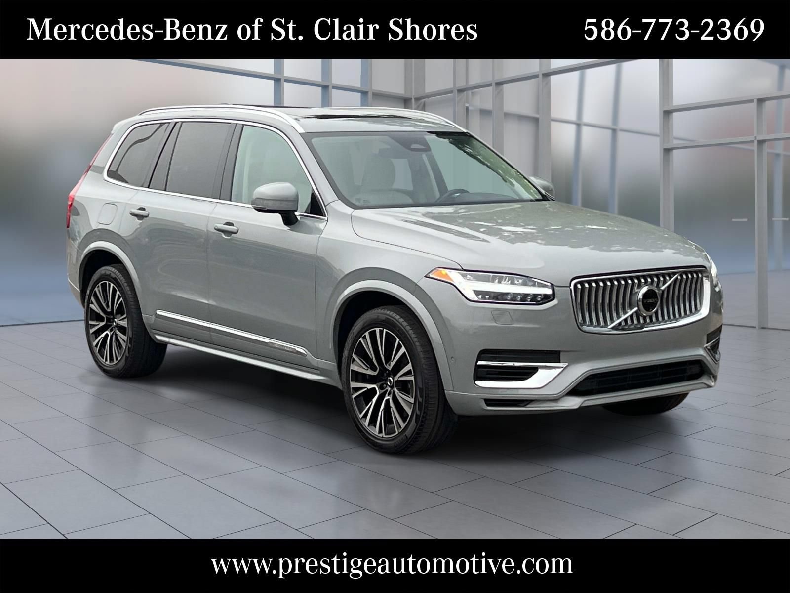 Used 2024 Volvo XC90 T8 Plus AWD/4WD image 8