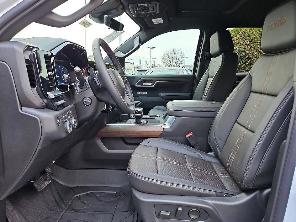 New 2026 Chevrolet Silverado 1500 High Country w/ High Country Premium Package image 10