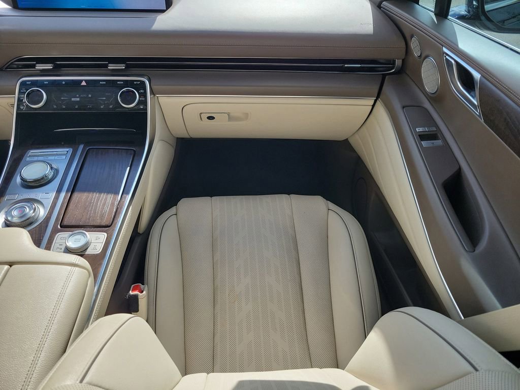 Used 2023 Genesis GV80 2.5T w/ Advanced Package AWD/4WD image 24