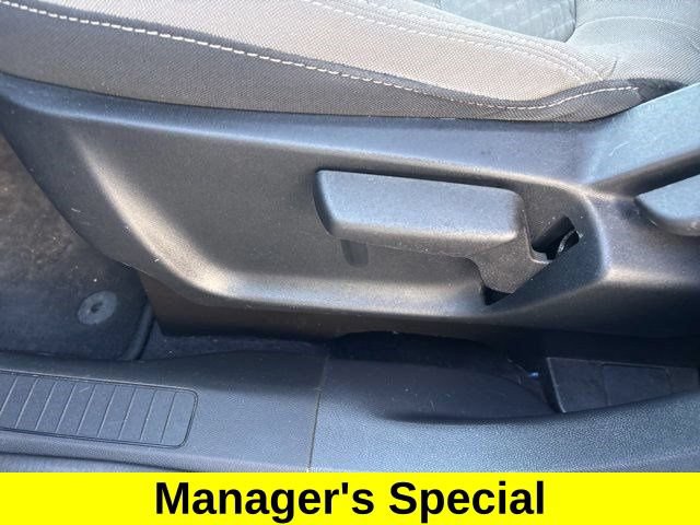 Used 2022 Ford Escape SE FWD image 12