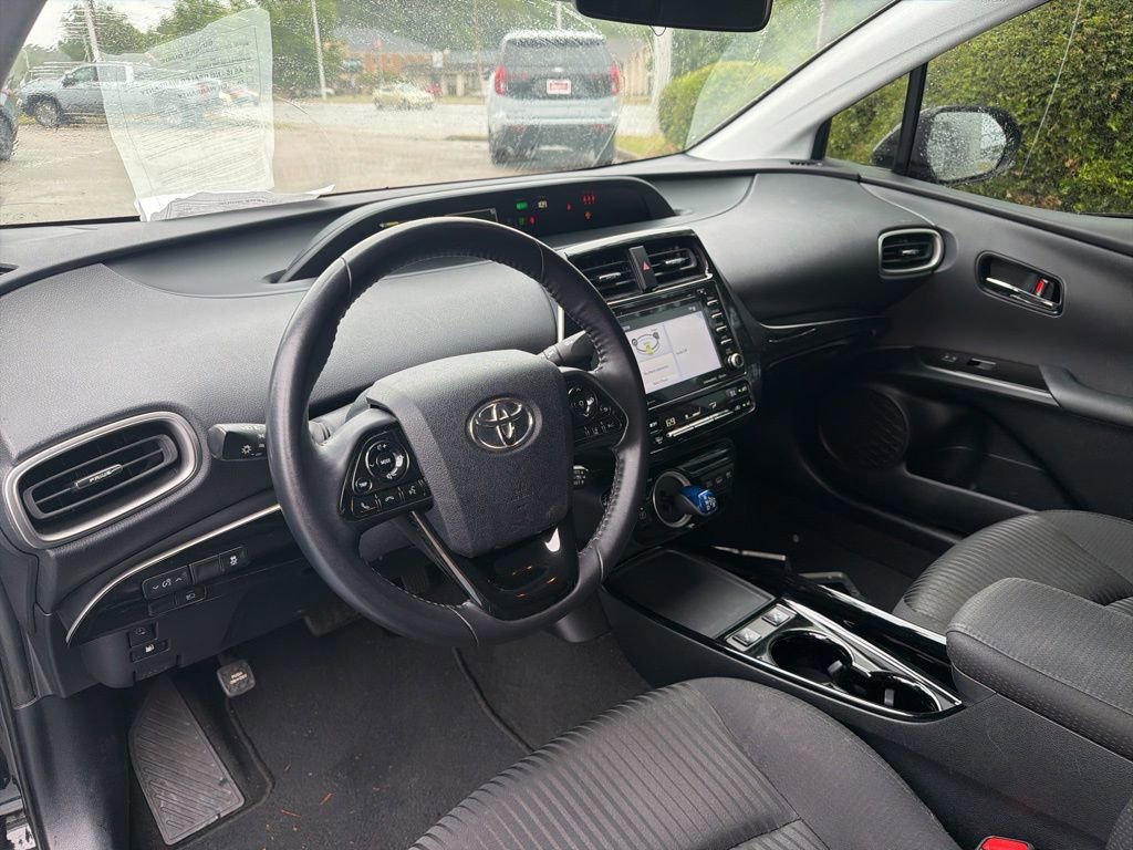 Used 2021 Toyota Prius Prime LE w/ Carpet Mat Package (TMS) FWD image 18