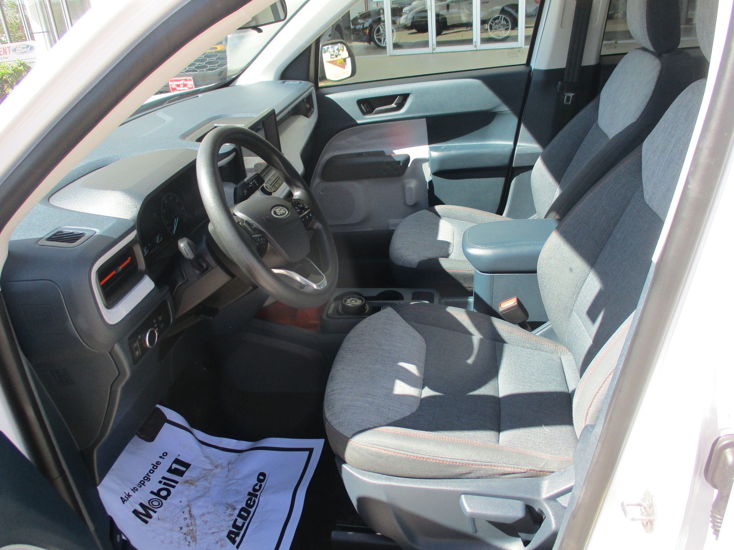 Used 2023 Ford Maverick XLT FWD image 4