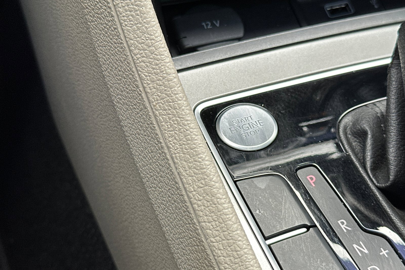 Used 2020 Volkswagen Passat 2.0T SE image 23