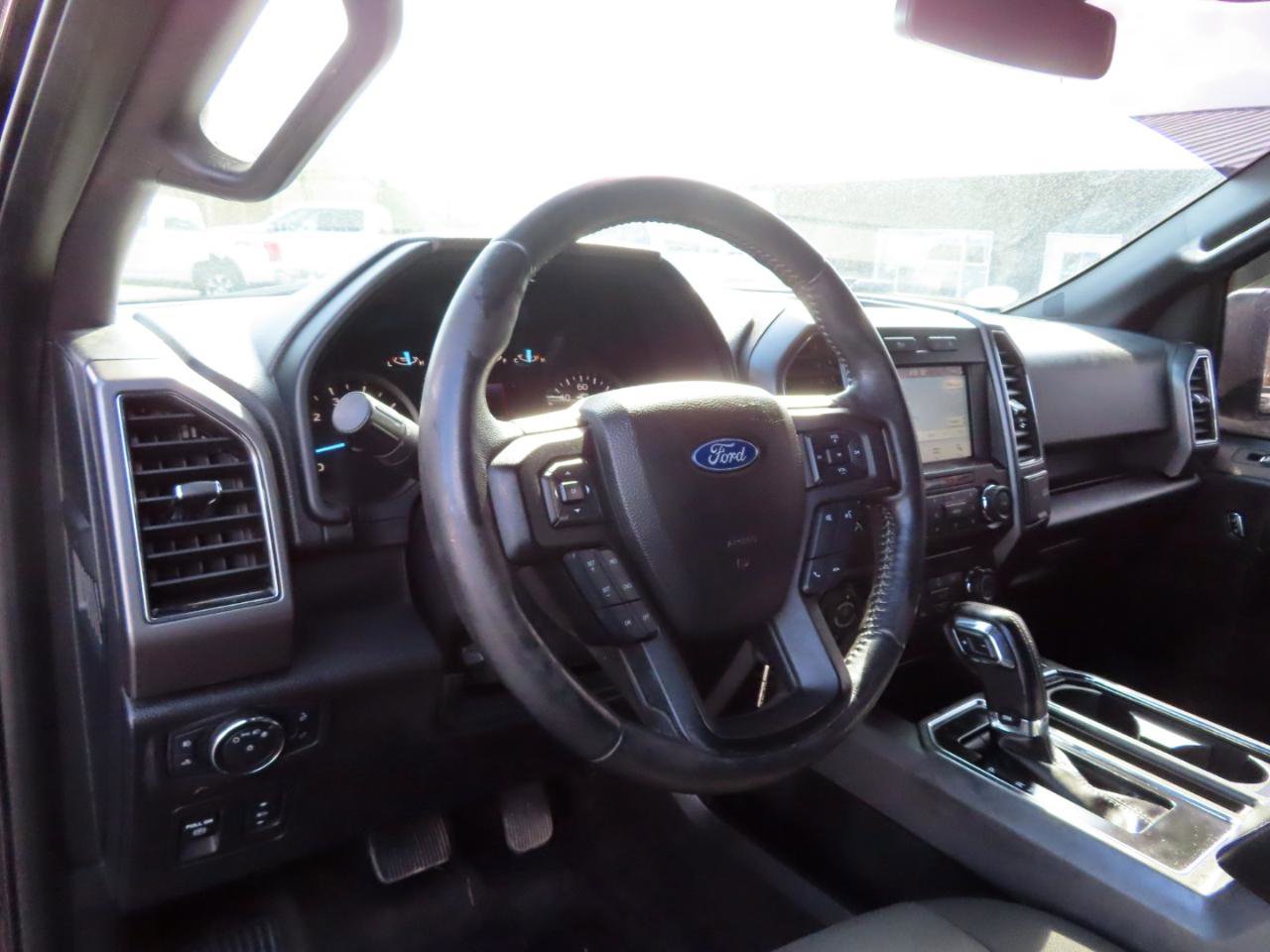 Used 2018 Ford F150 XLT w/ Equipment Group 302A Luxury image 30