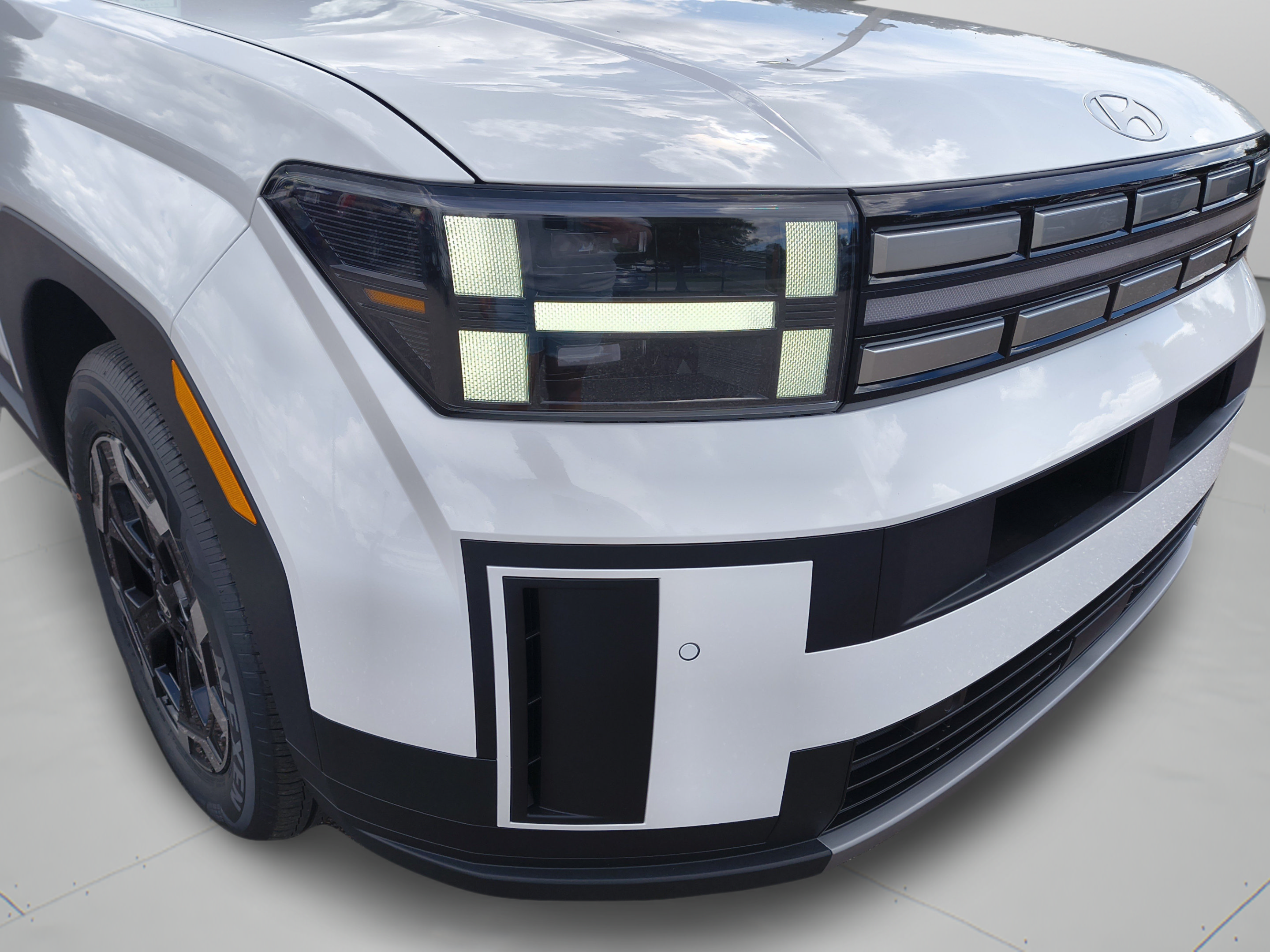New 2027 Hyundai Santa Fe SEL FWD image 9