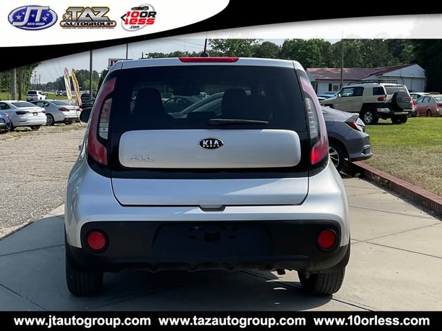 Used 2018 Kia Soul FWD image 6