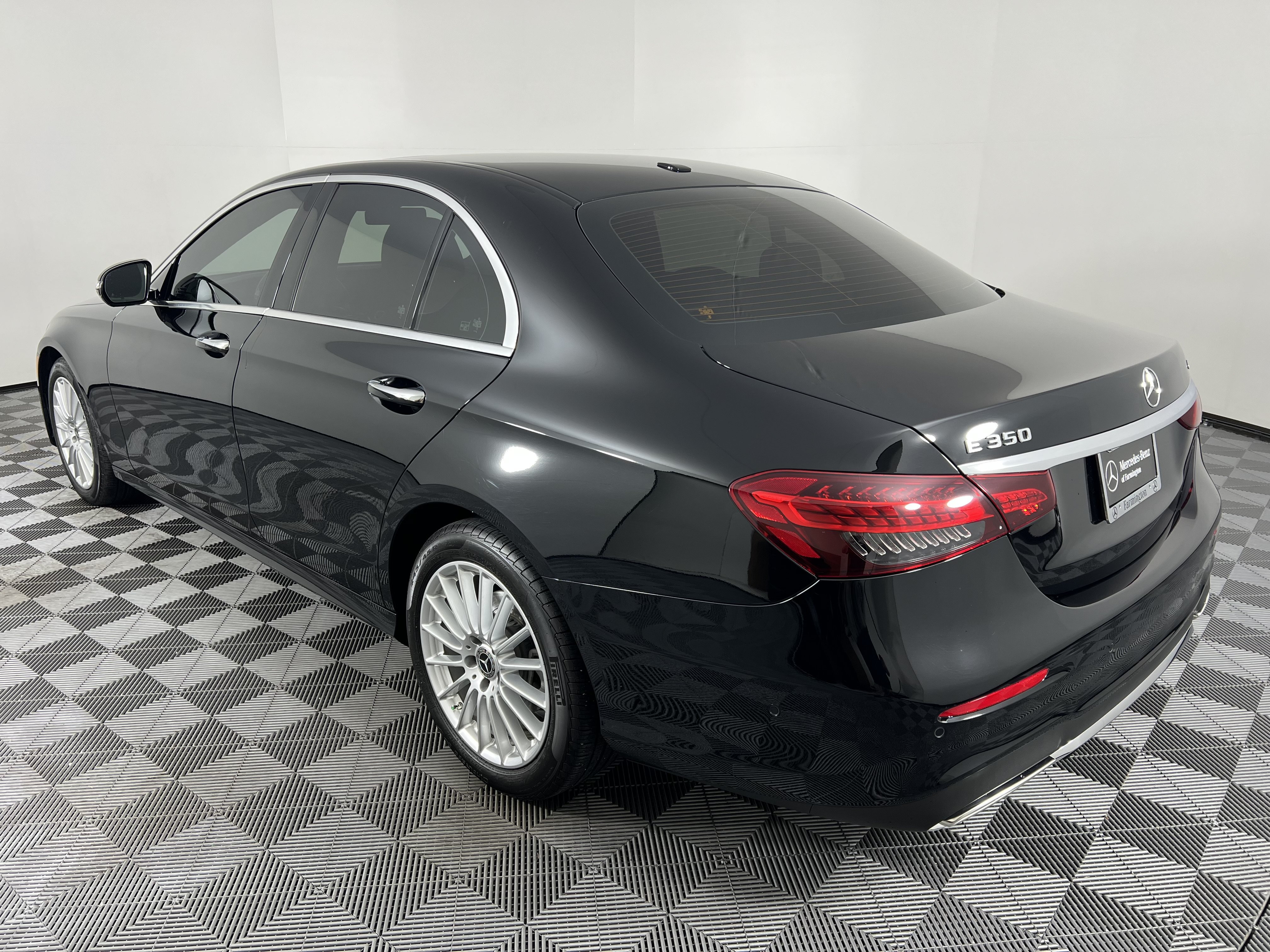 Certified 2023 Mercedes-Benz E 350 4MATIC Sedan image 10