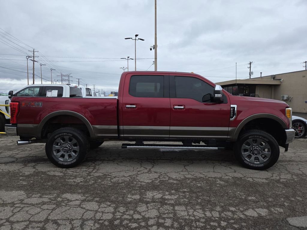 Used 2017 Ford F250 Lariat w/ Chrome Package image 15
