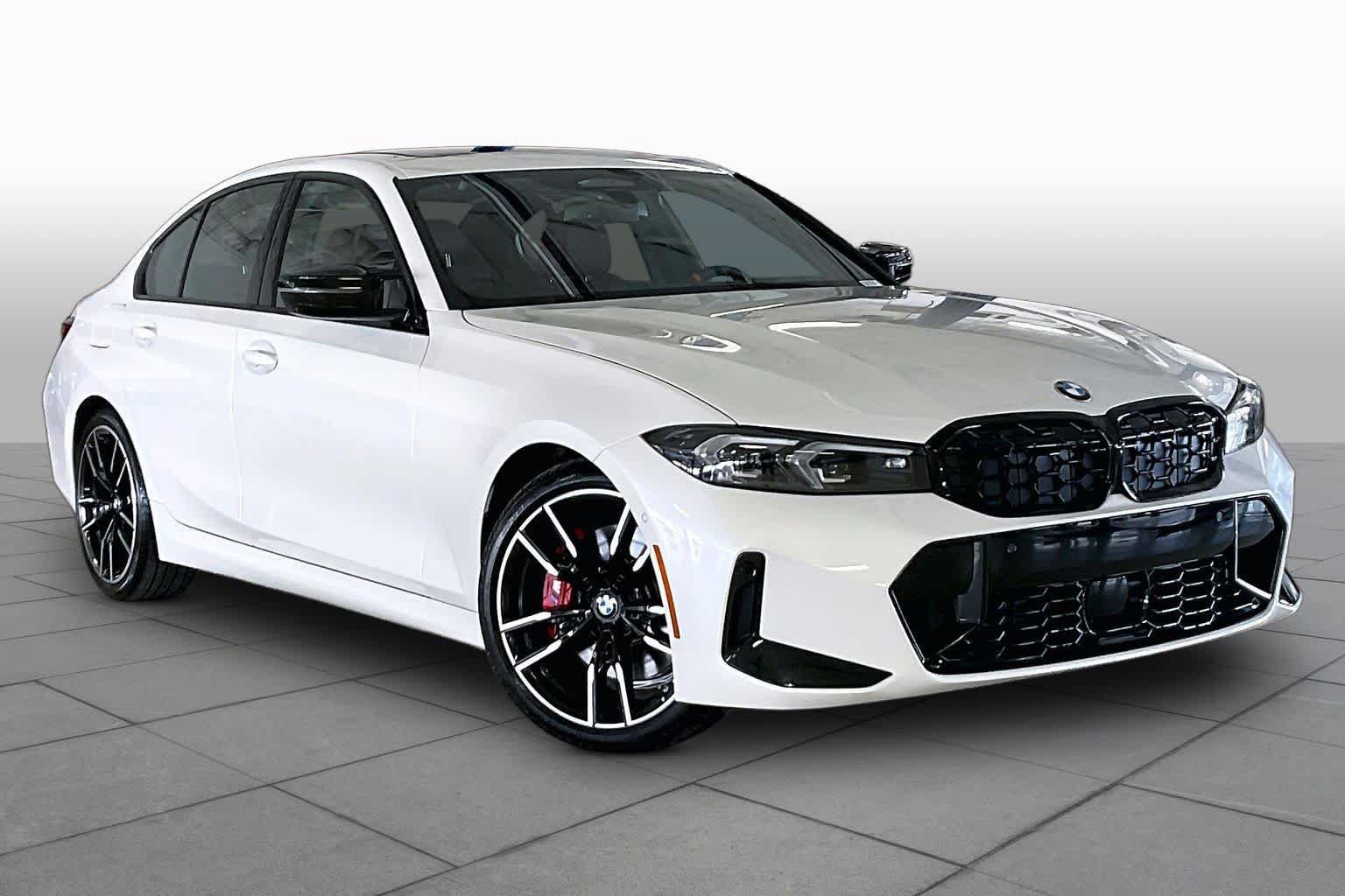 New 2026 BMW M340i RWD image 2