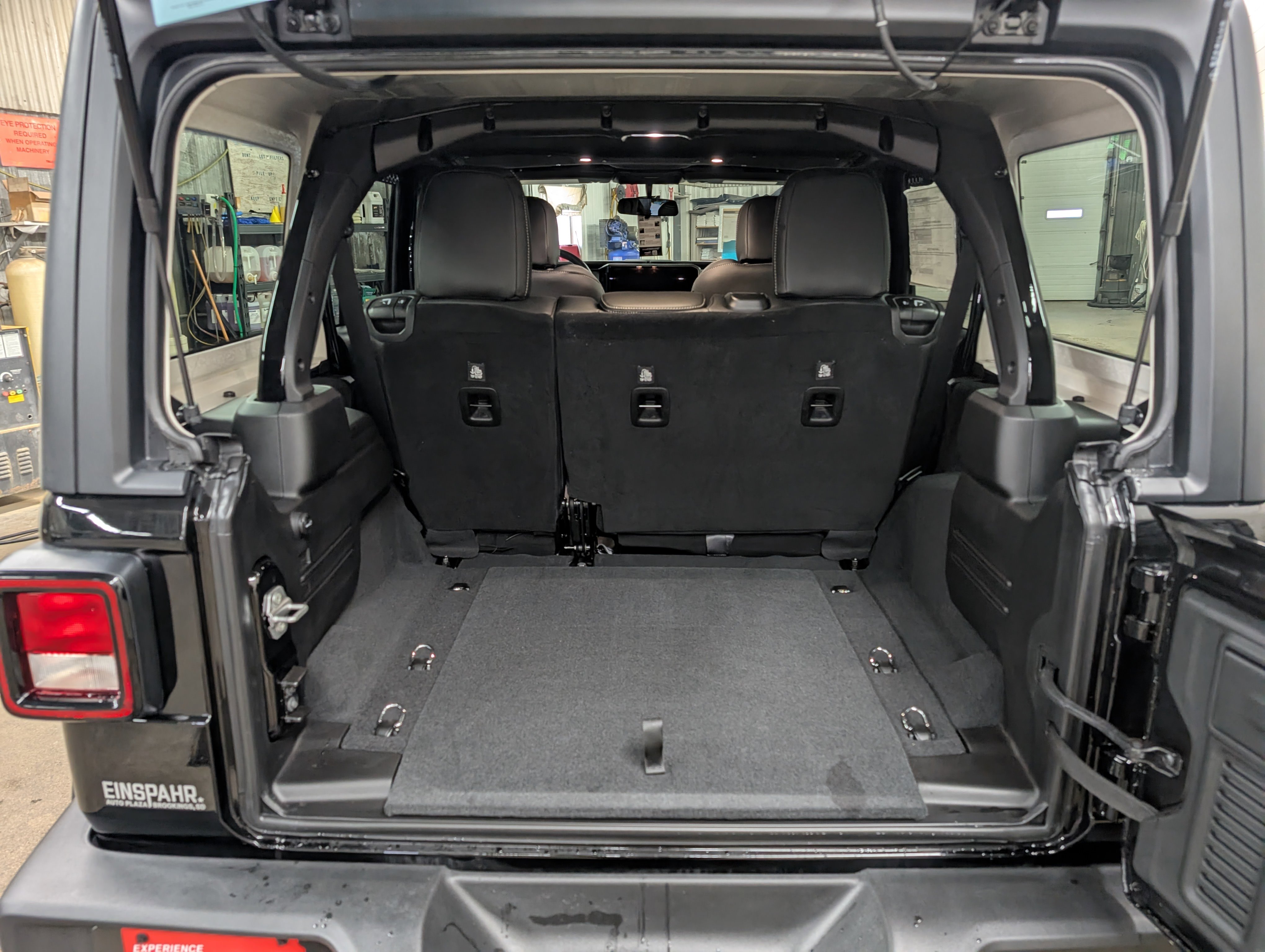 New 2026 Jeep Wrangler Unlimited Sport AWD/4WD image 20