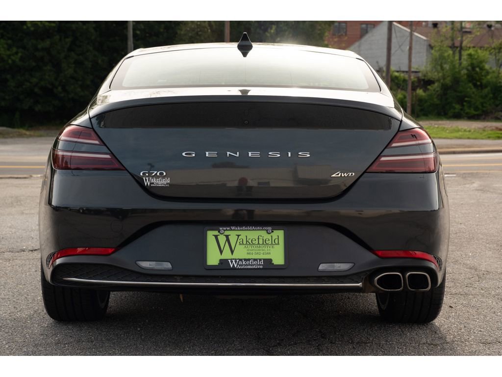 Used 2023 Genesis G70 2.0T image 7