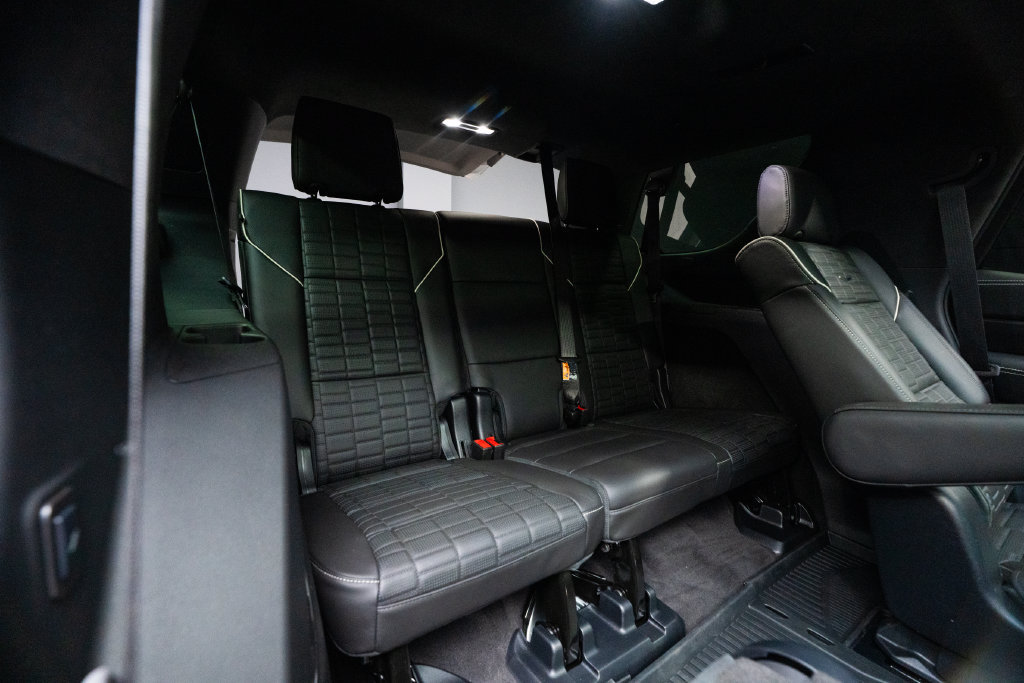 Used 2025 Cadillac Escalade V w/ LPO, ONYX Package AWD/4WD image 52