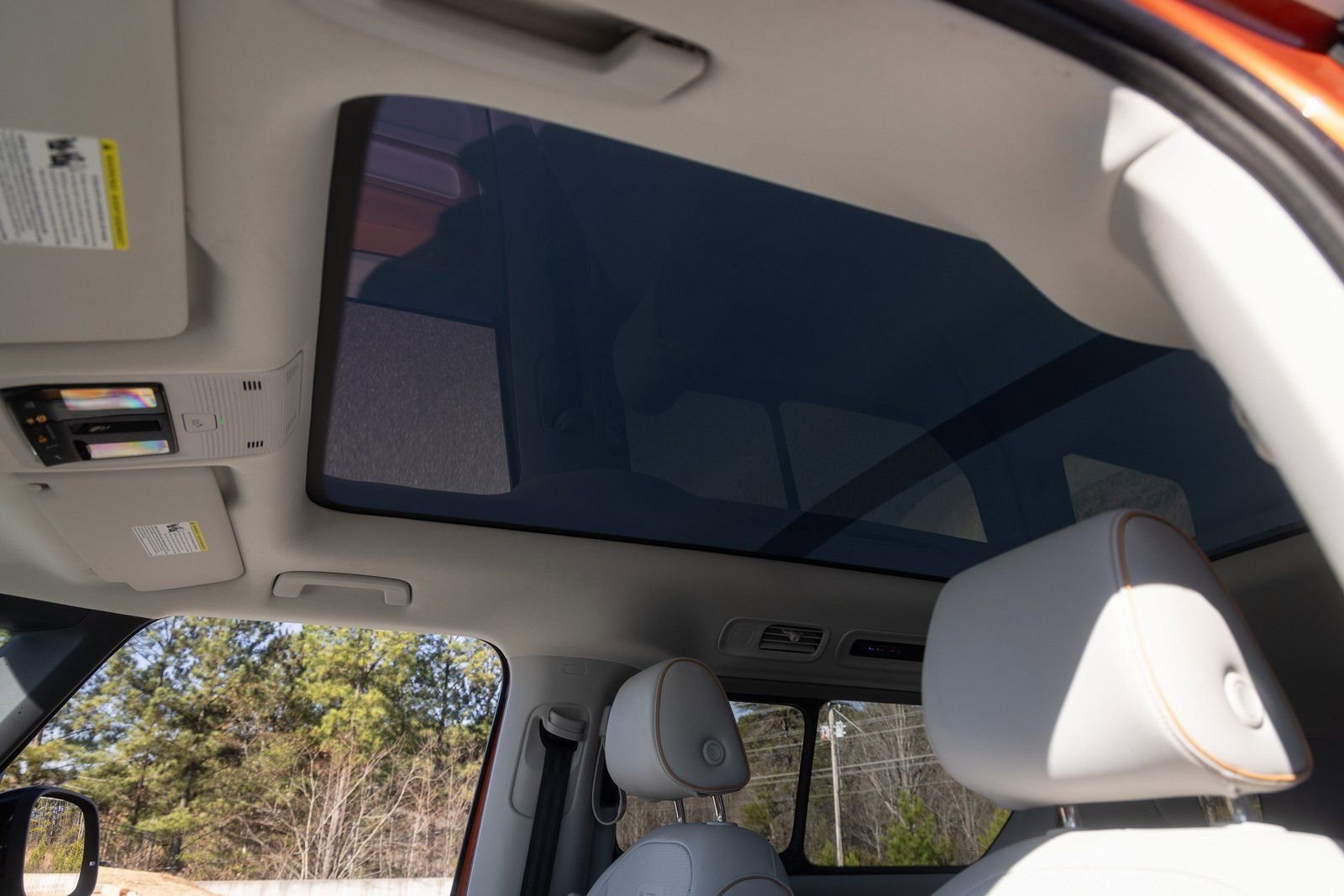 Used 2025 Volkswagen ID. Buzz 1st Edition image 26