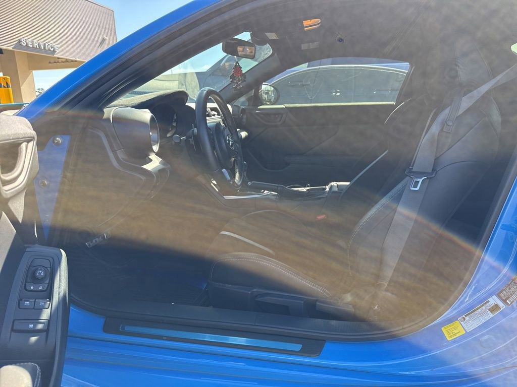 Used 2024 Toyota GR86 Premium image 13