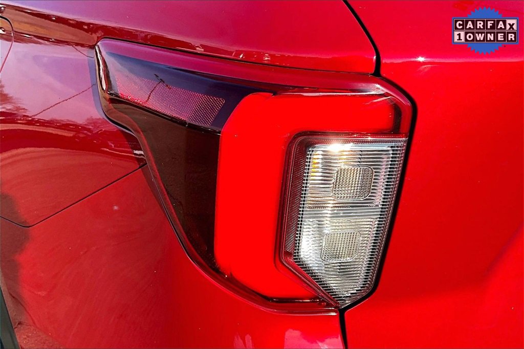 Used 2022 Ford Explorer ST image 27