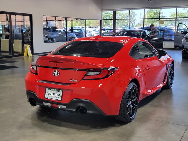 Used 2025 Toyota GR86 Premium w/ GR Wheel Package (TMS RWD image 5