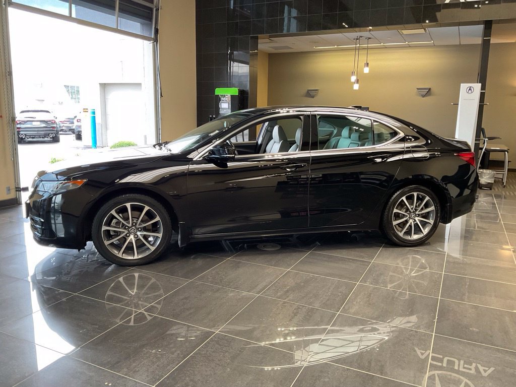 Used 2015 Acura TLX V6 FWD image 4
