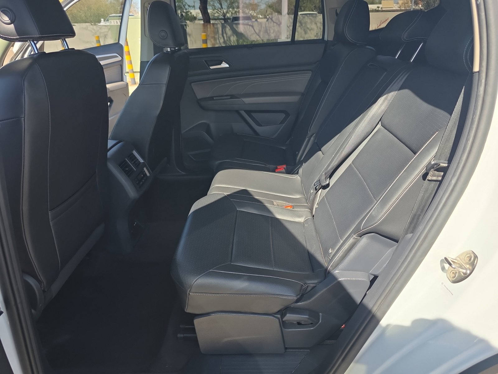 Used 2022 Volkswagen Atlas SE image 17