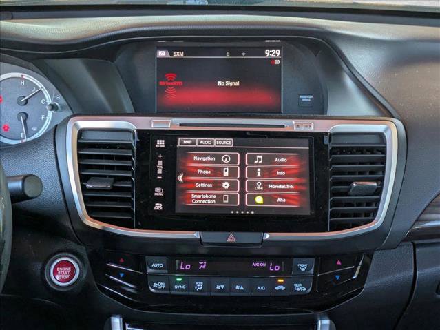 Used 2016 Honda Accord Touring image 15