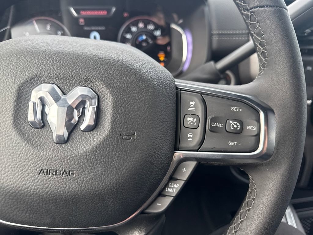 New 2026 RAM 3500 Laramie AWD/4WD image 23