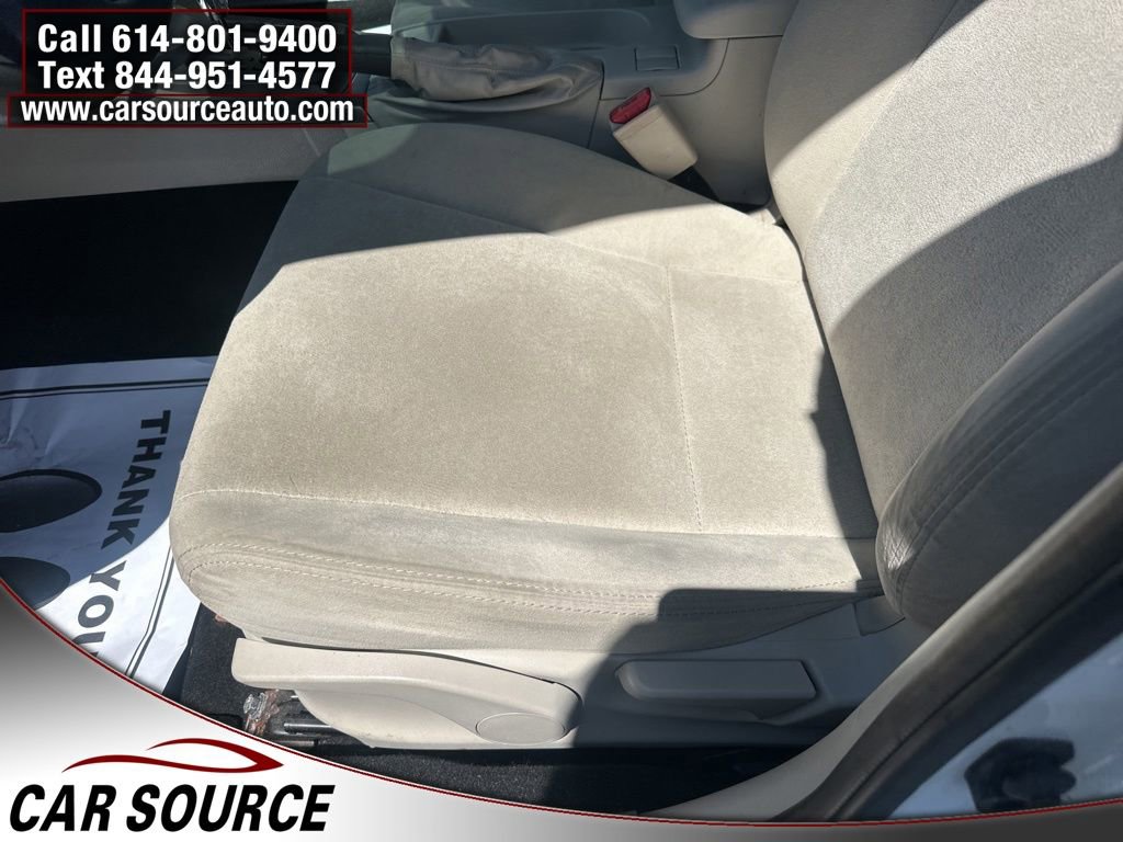 Used 2010 Subaru Impreza 2.5i AWD/4WD image 10