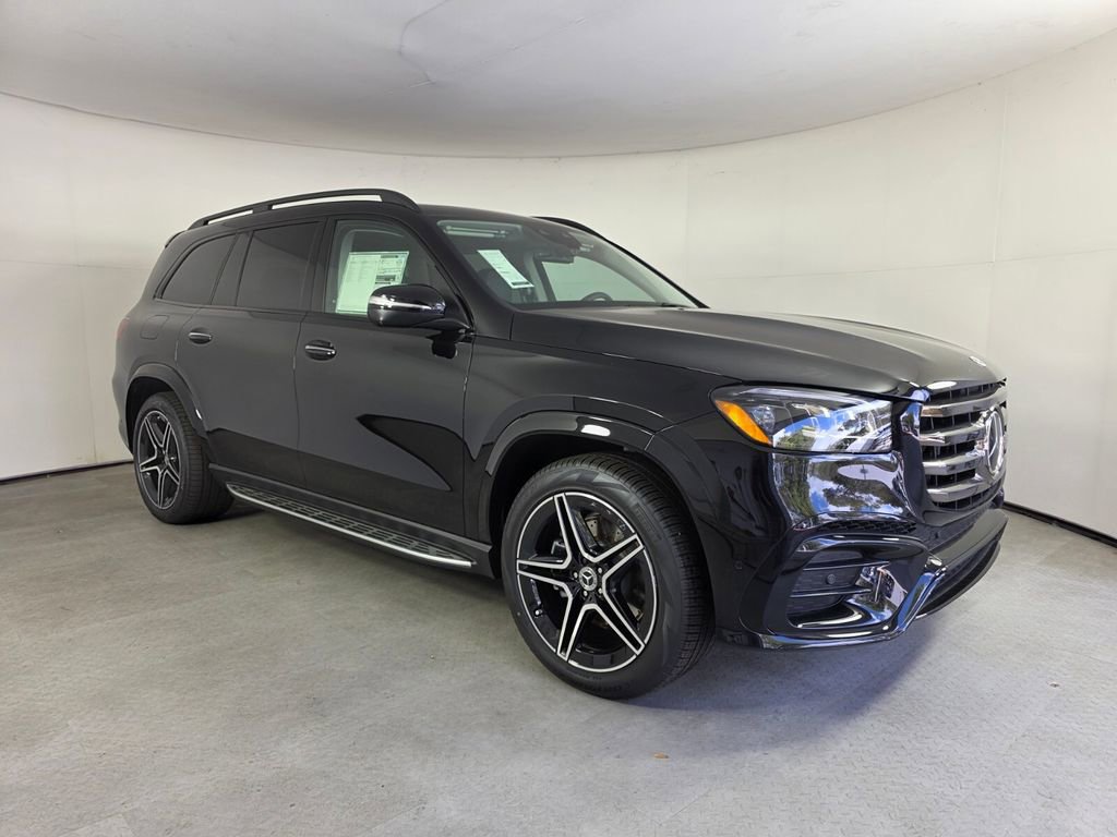 New 2026 Mercedes-Benz GLS 450 4MATIC image 1