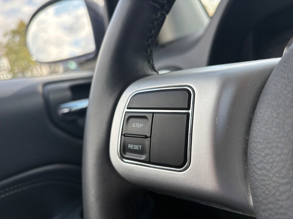 Used 2015 Jeep Compass High Altitude image 15