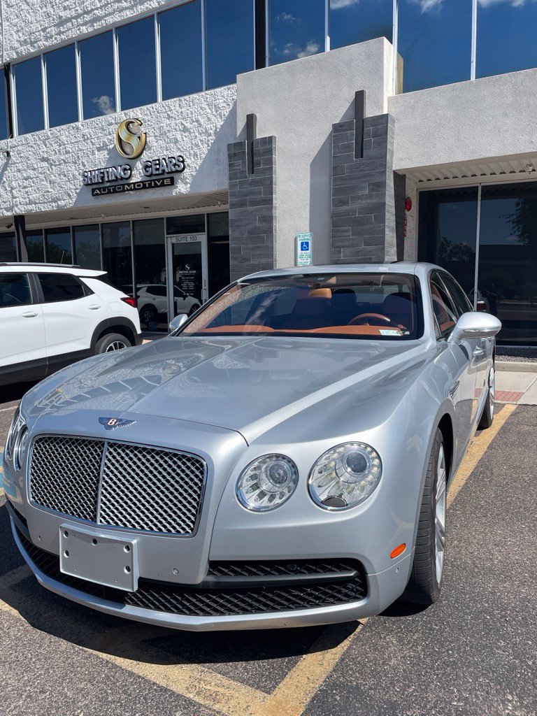 Used 2015 Bentley Flying Spur V8 AWD/4WD image 3
