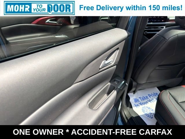 Used 2026 Chevrolet Traverse RS w/ LPO, Floor Liner Package AWD/4WD image 38
