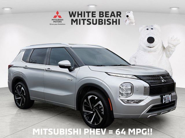 Used 2025 Mitsubishi Outlander SEL