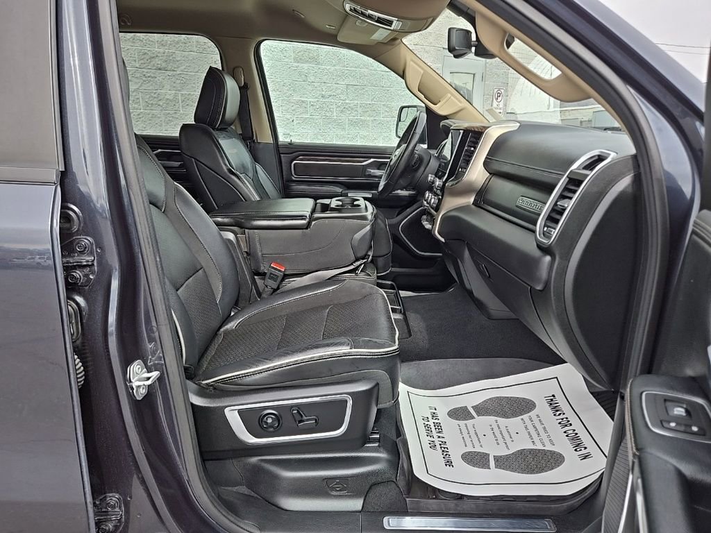 Used 2019 RAM 1500 Laramie AWD/4WD image 49