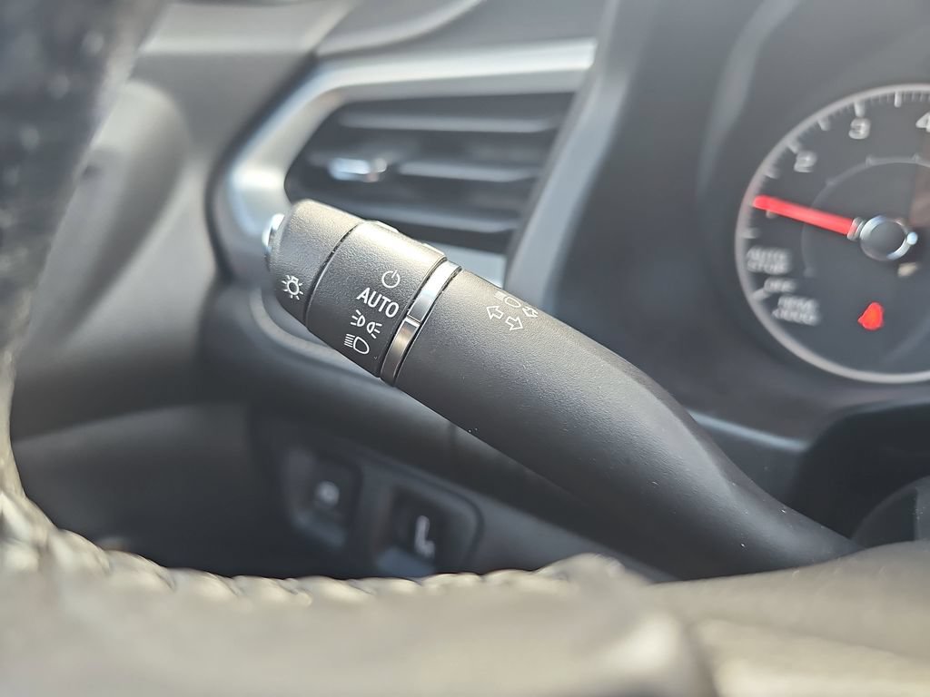 Used 2019 GMC Acadia SLE w/ LPO, Floor Liner Package FWD image 30