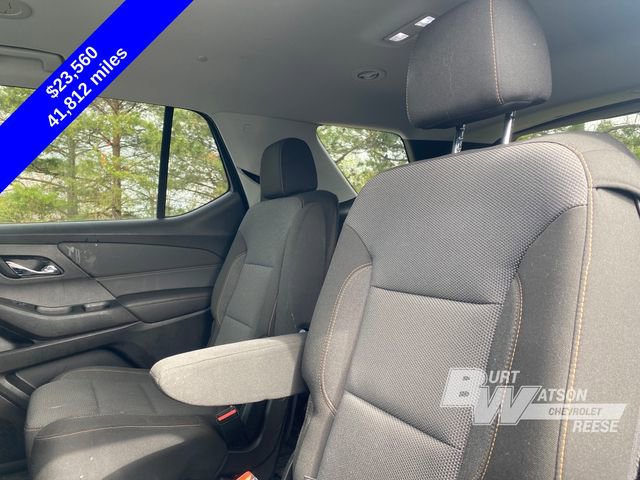 Used 2020 Chevrolet Traverse LT FWD image 16