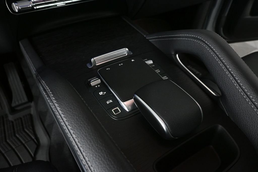 Certified 2026 Mercedes-Benz GLE 450e 4MATIC image 15