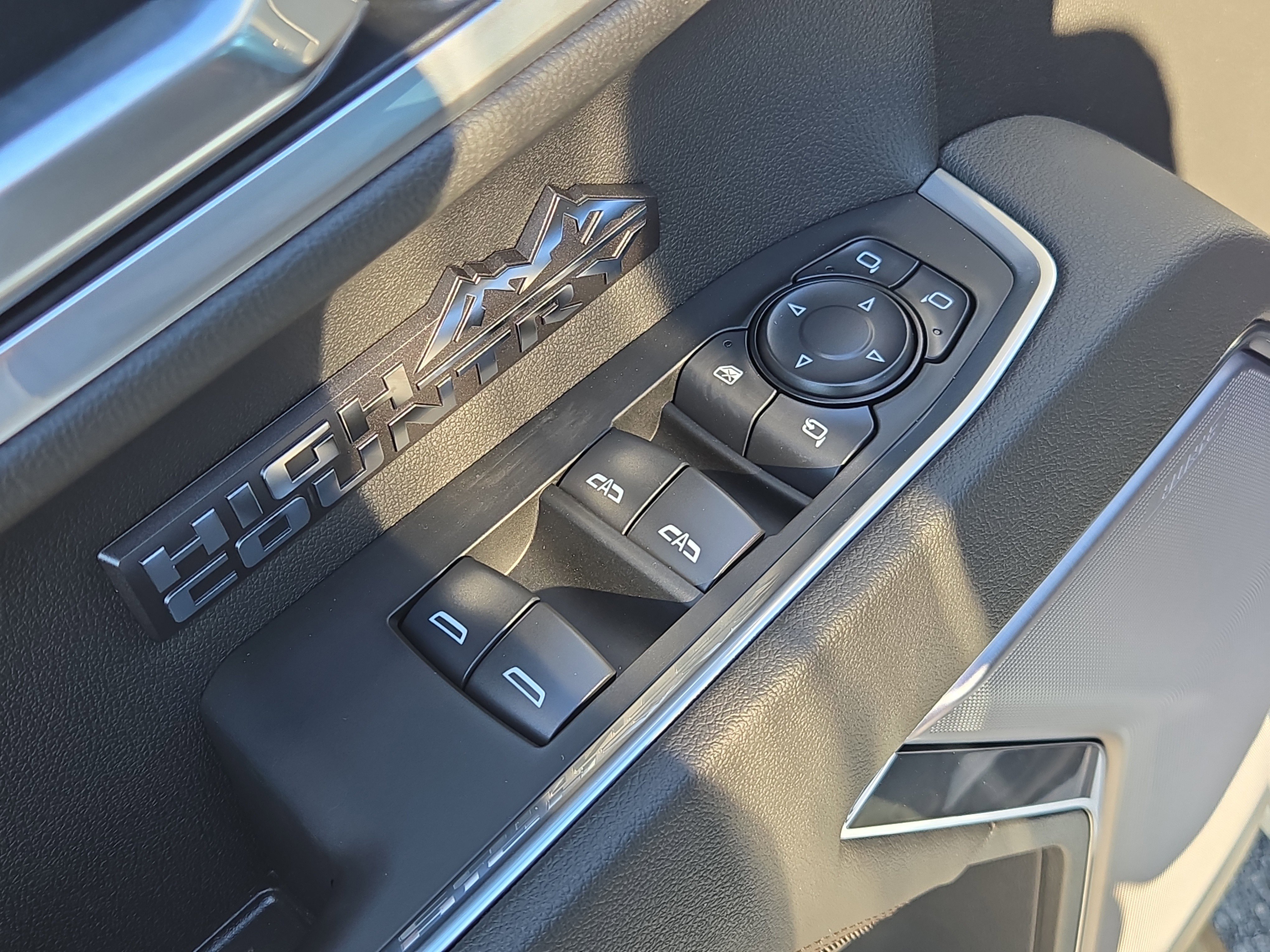 New 2026 Chevrolet Silverado 1500 High Country image 16