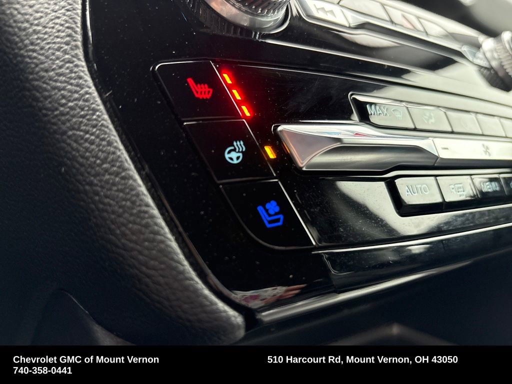 Used 2022 Ford Explorer Limited w/ Equipment Group 301A image 34