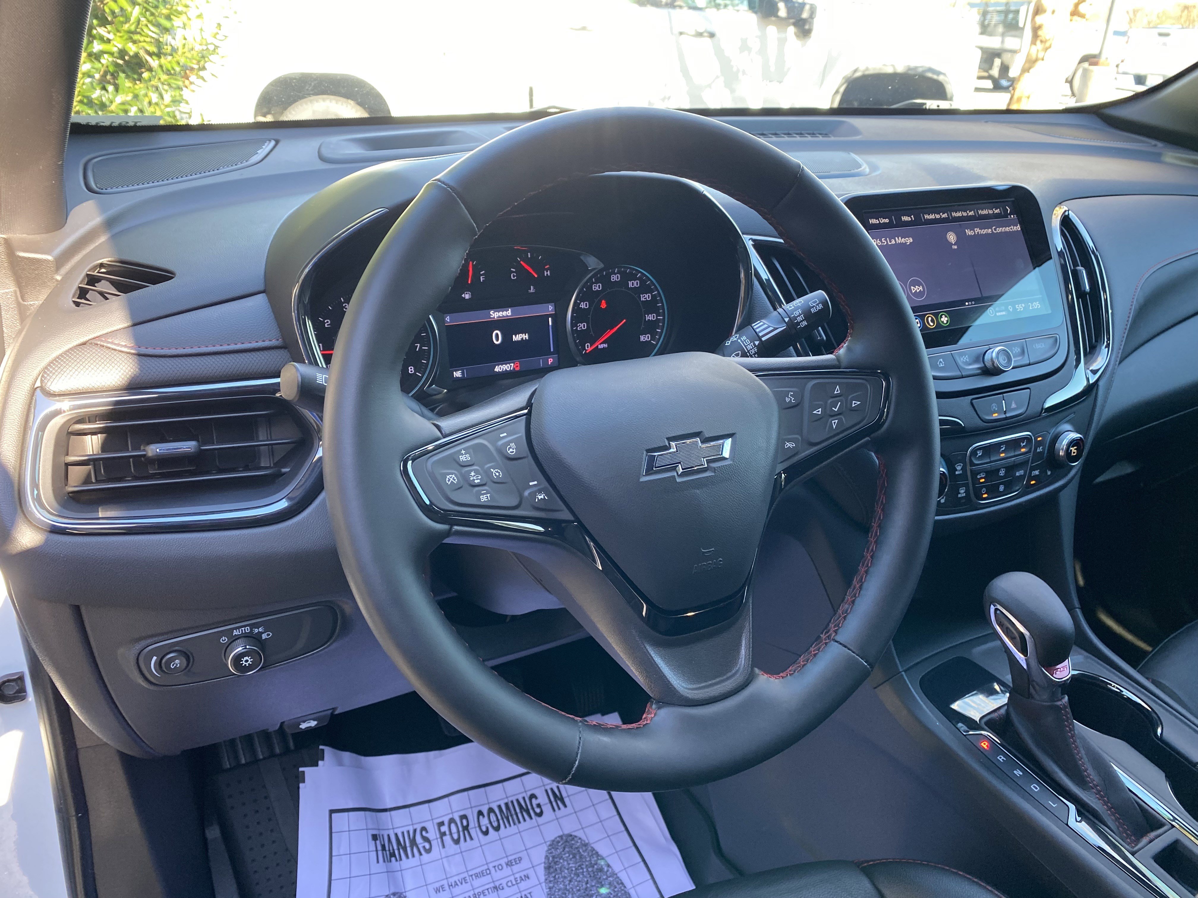 Used 2024 Chevrolet Equinox RS w/ RS Leather Package image 17