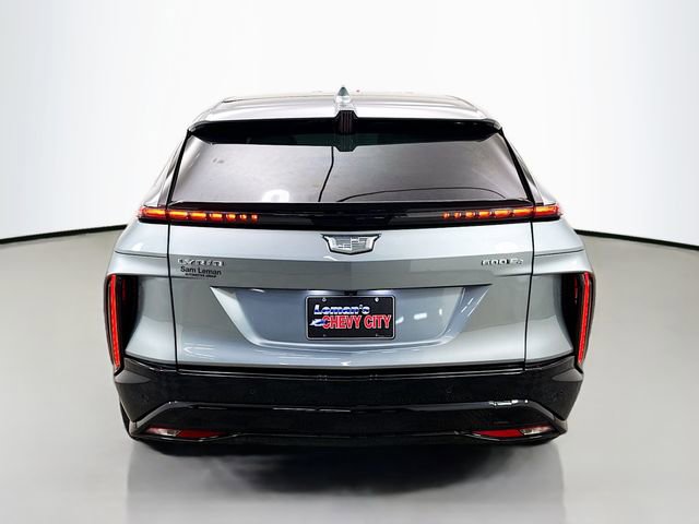 Used 2025 Cadillac Lyriq Sport image 7