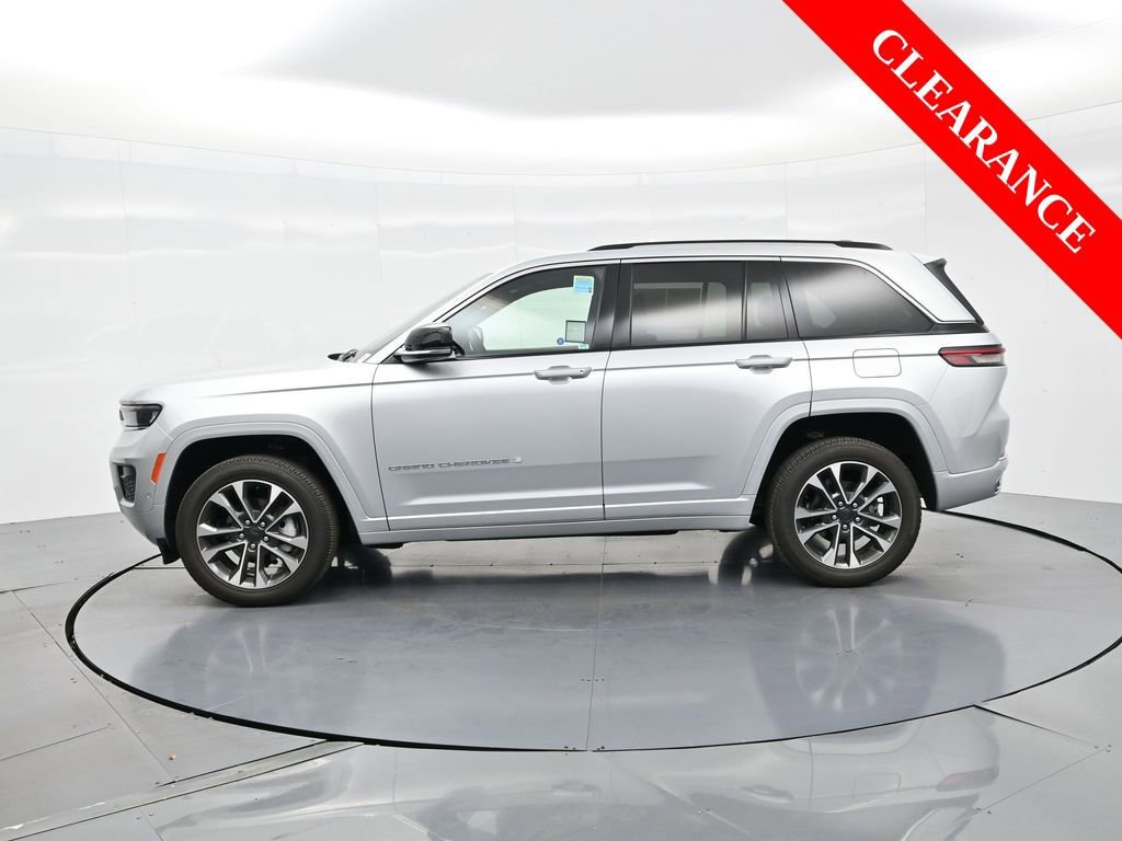 Used 2023 Jeep Grand Cherokee Overland image 9