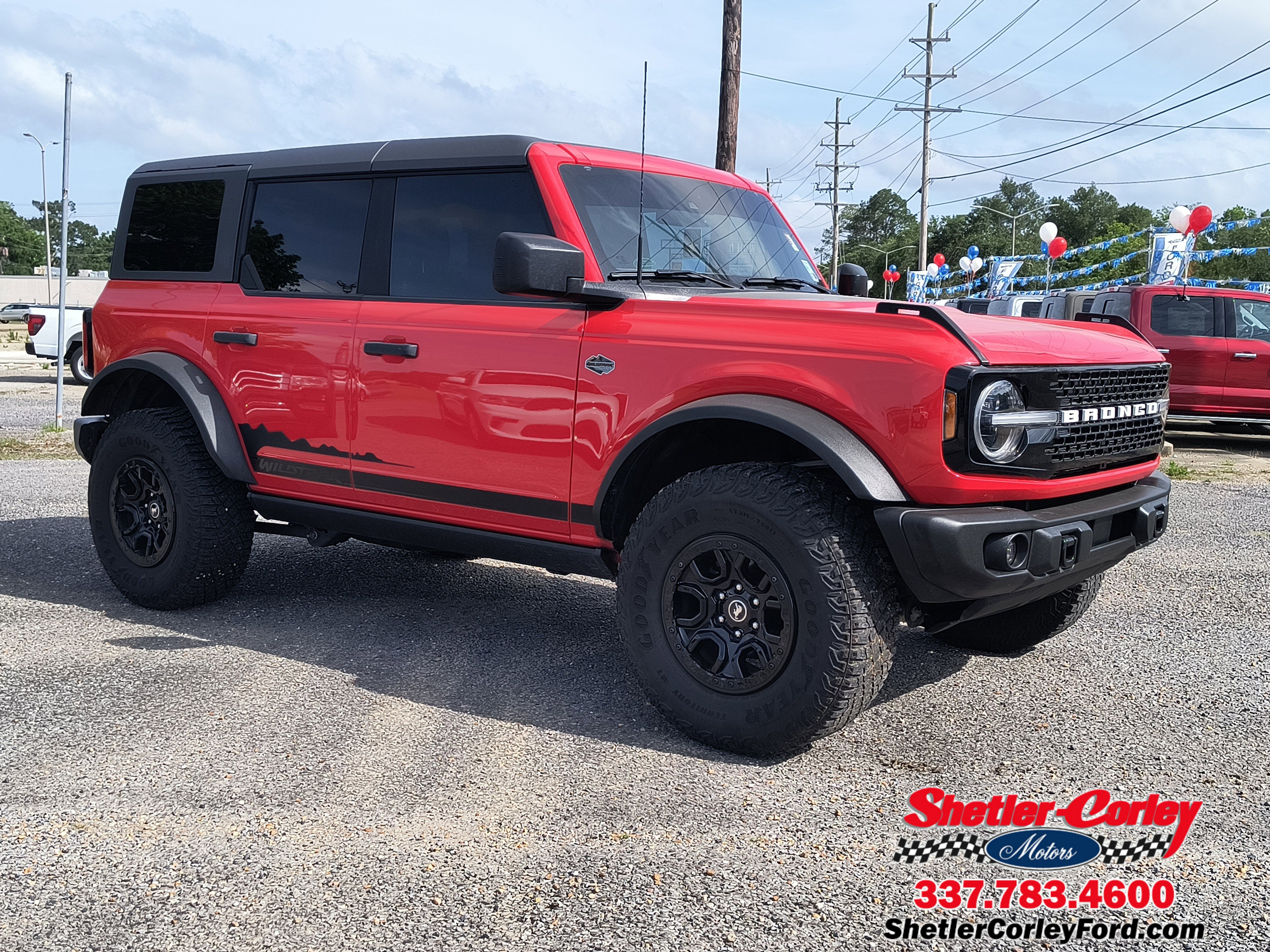 Used 2023 Ford Bronco Wildtrak image 9