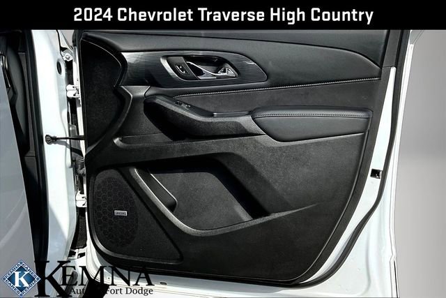 Used 2024 Chevrolet Traverse High Country image 29
