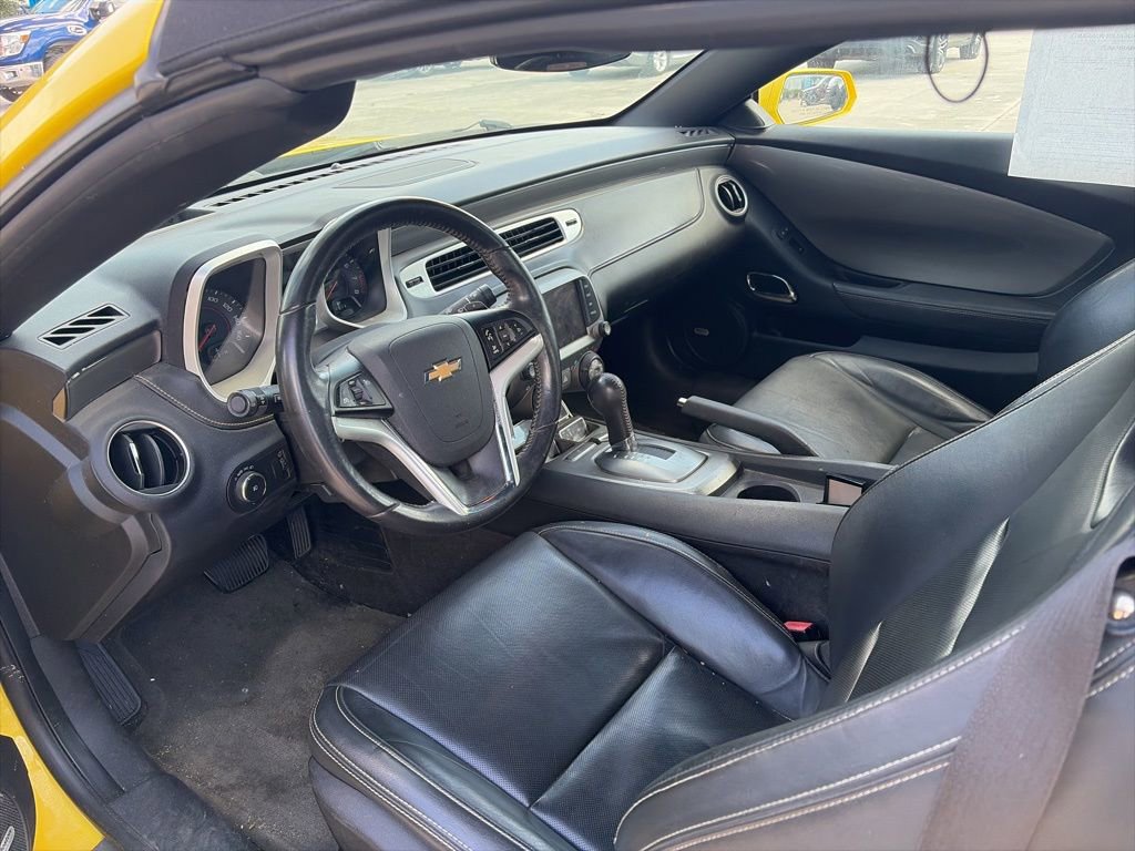Used 2015 Chevrolet Camaro LT w/ RS Package RWD image 9