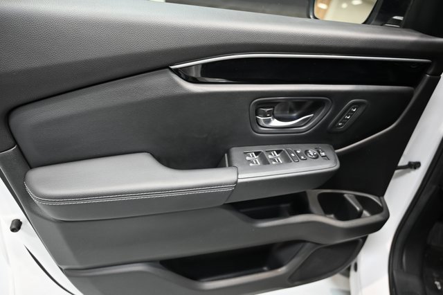 Used 2024 Honda Pilot Touring image 28