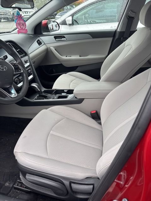 Used 2019 Hyundai Sonata SE video 2