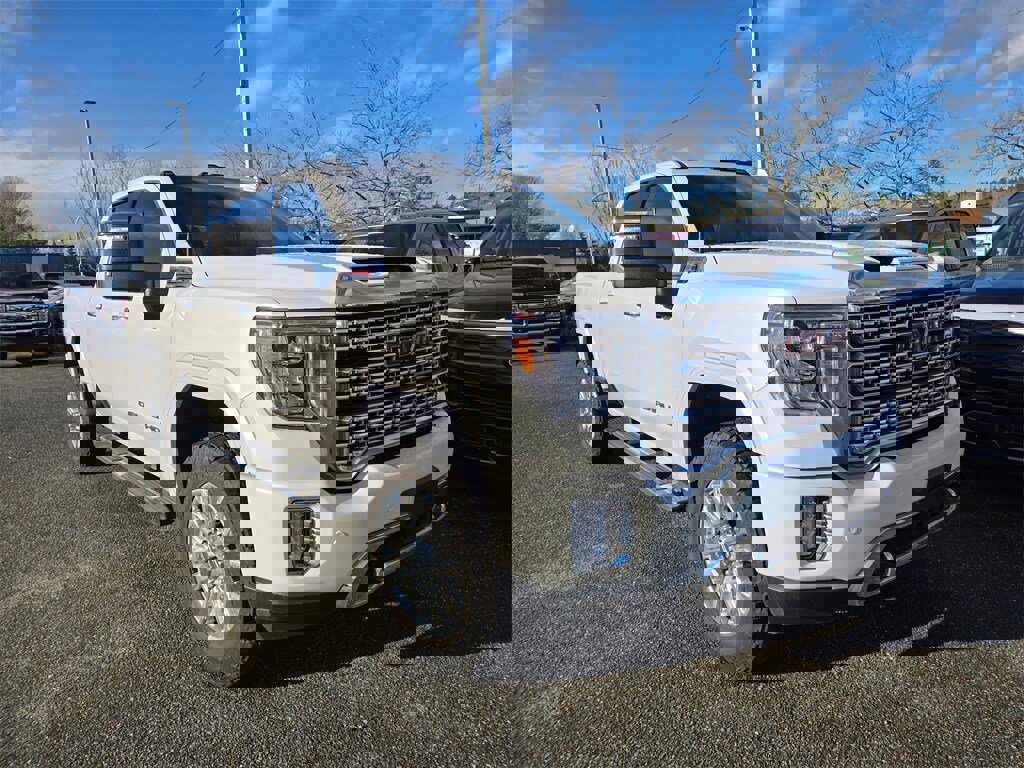 Used 2023 GMC Sierra 3500 Denali image 3