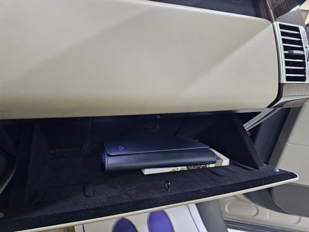 Used 2016 Land Rover Range Rover HSE image 37