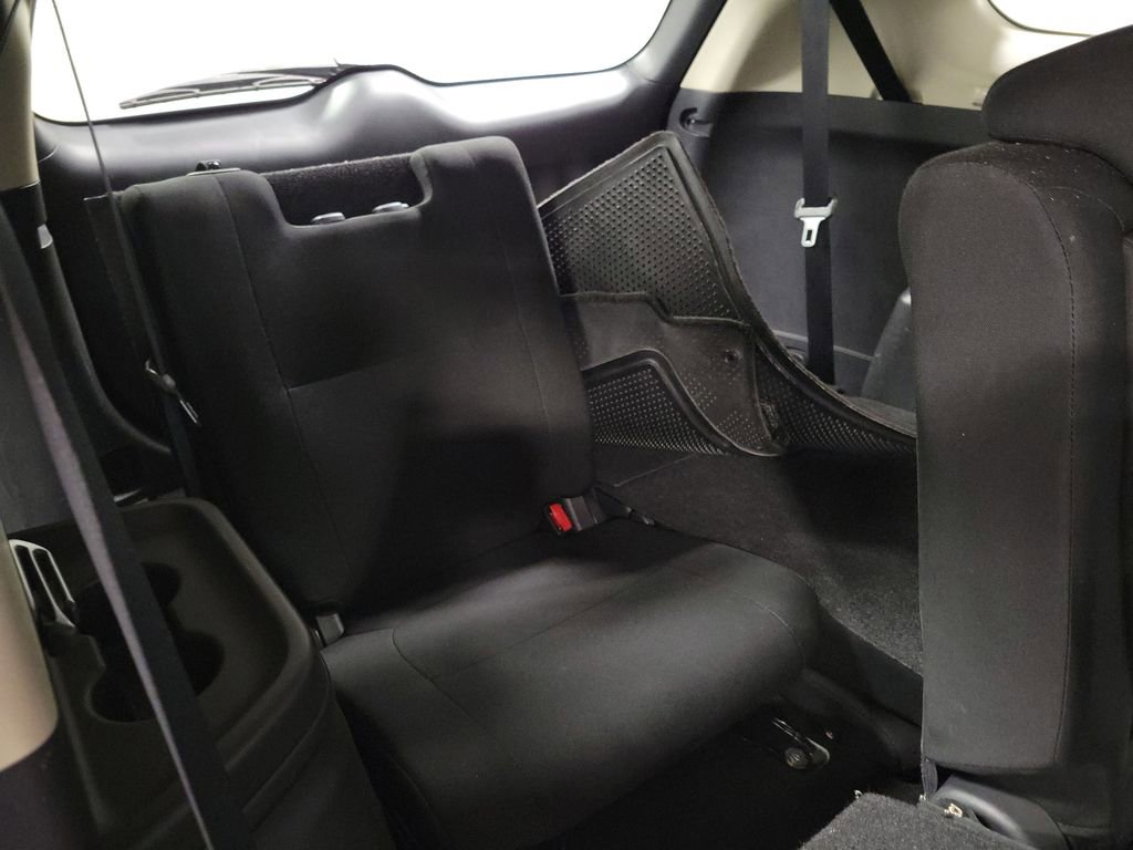 Used 2018 Mitsubishi Outlander SE image 25