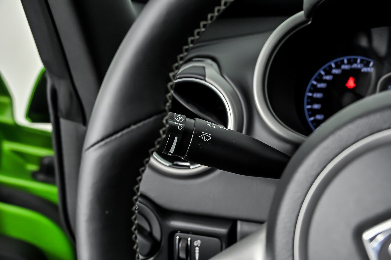 Used 2014 SRT Viper GTS RWD image 23